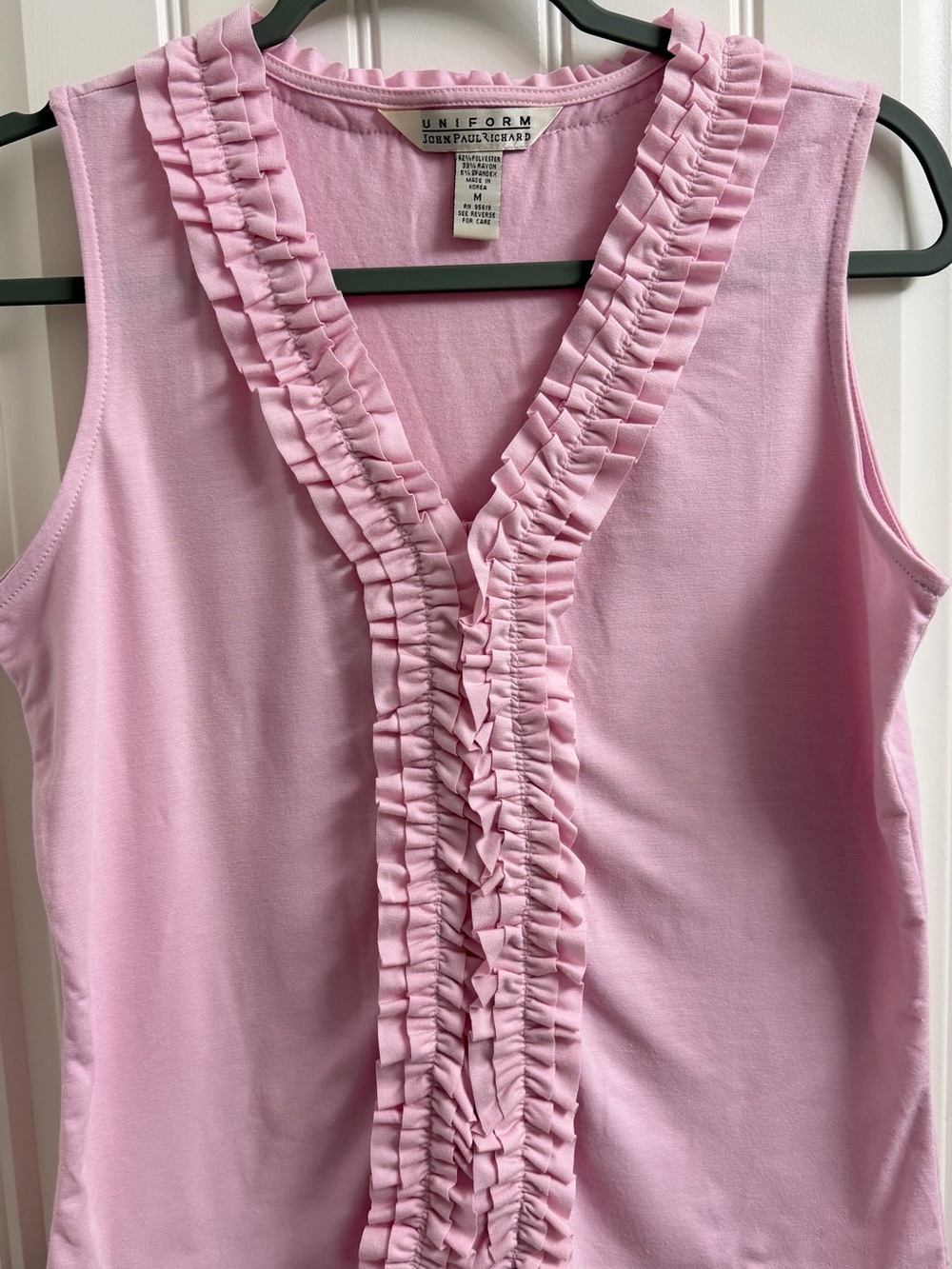 JohnPaulRichard Light Pink Ruffled V-Neck Sleeveless Camisole